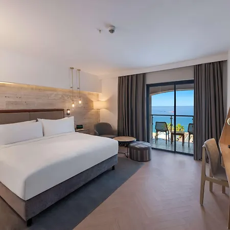Doubletree By Hilton Antalya-kemer Kemer
