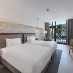 Resort Doubletree By Hilton Antalya-kemer 4*