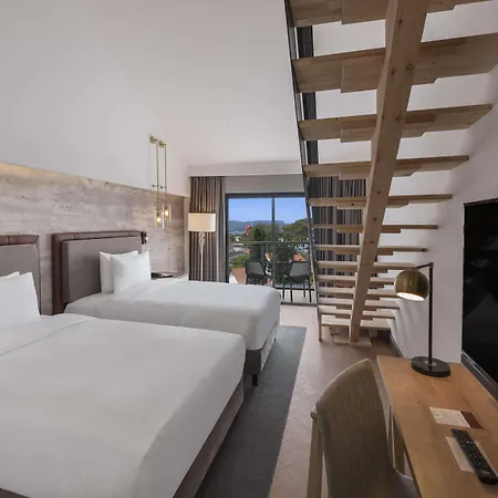 אתר נופש Doubletree By Hilton Antalya-kemer