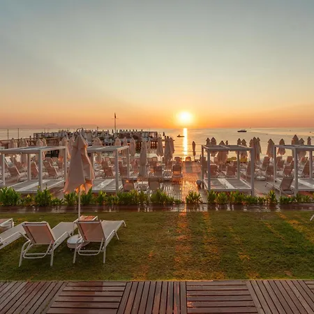 Doubletree By Hilton Antalya-kemer 5* Kemer