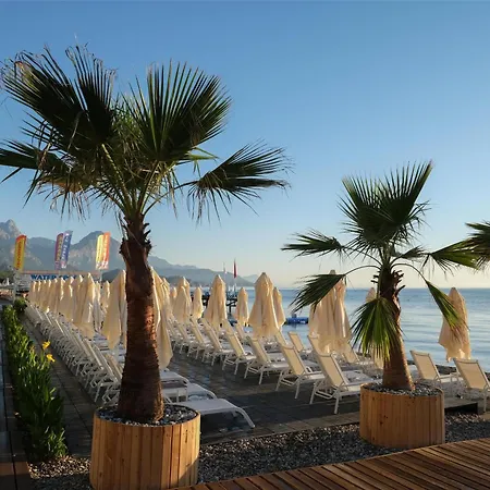 Doubletree By Hilton Antalya-kemer